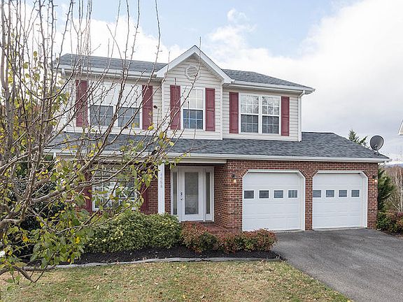 2nd image of 4466 Olyvia Pl
