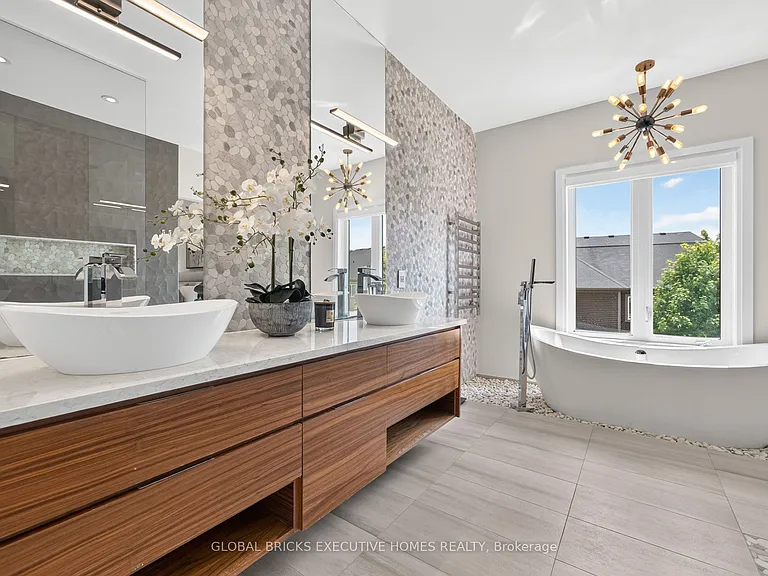 56 Valleyscape Dr — Photo 26