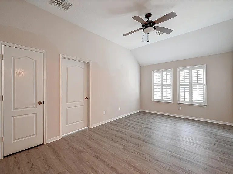 6923 Grants Hollow Ln — Photo 24