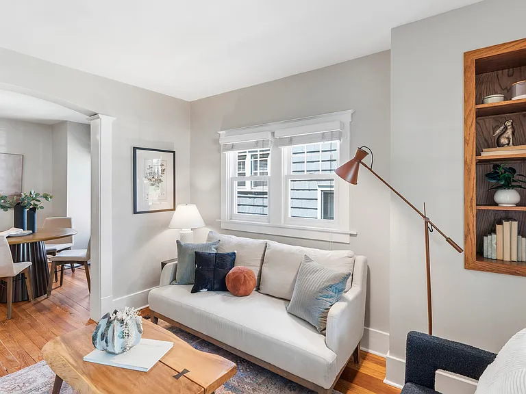 3669 Stettinius Ave — Photo 16