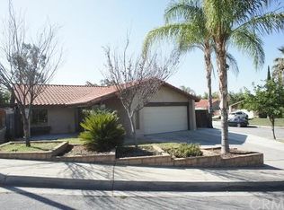 2805 Oleander Ct, Highland, CA 92346