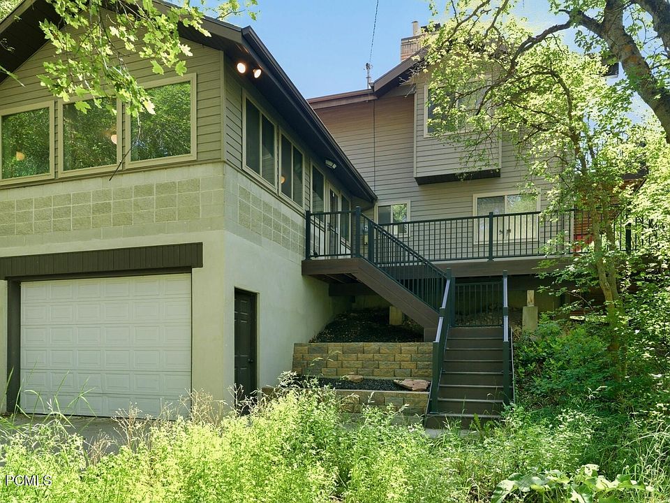 1st image of 4004 S Mountain Maple Ln