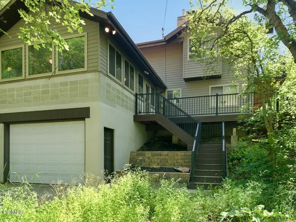 4004 S Mountain Maple Ln, Springville, UT 84663