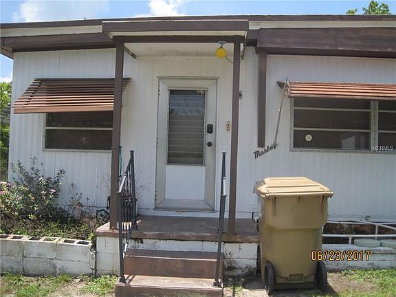 4th image of 31645 Hillside Dr