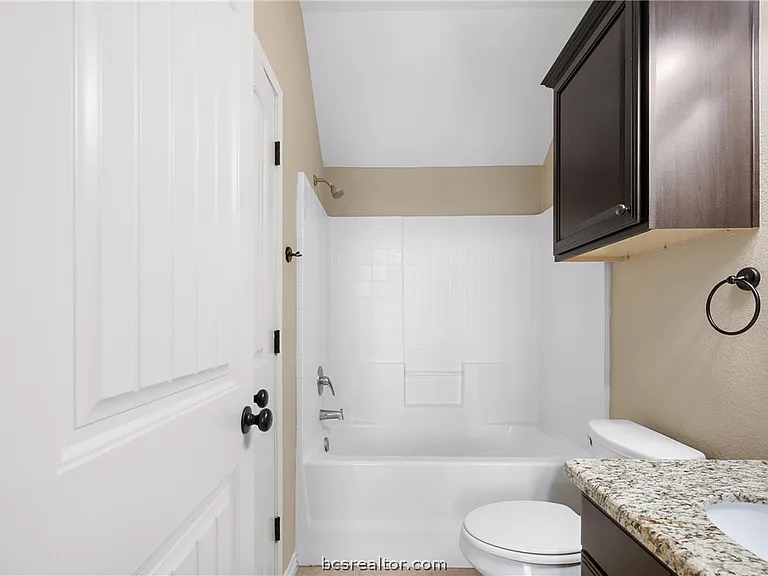 305 Capps Dr — Photo 28