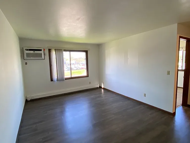 Spartan Drive Apartments — Photo 27
