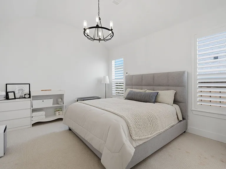 4920 Mitre Mews — Photo 11
