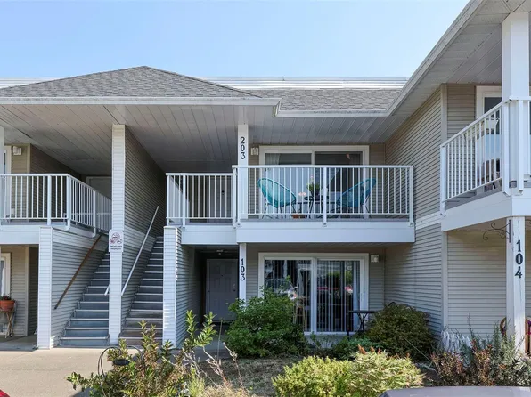 130 Back Rd #203, Courtenay, BC V9N 3W6