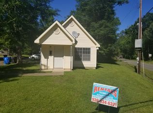 1214 Lotus Ln, Lufkin, TX 75904
