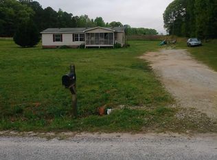 2039 Calhoun Rd, Dewy Rose, GA 30634