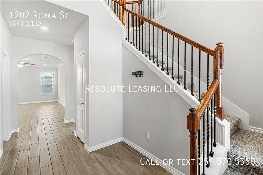 Spacious 5-Bedroom Home for Rent in Harker Heights — Photo 4
