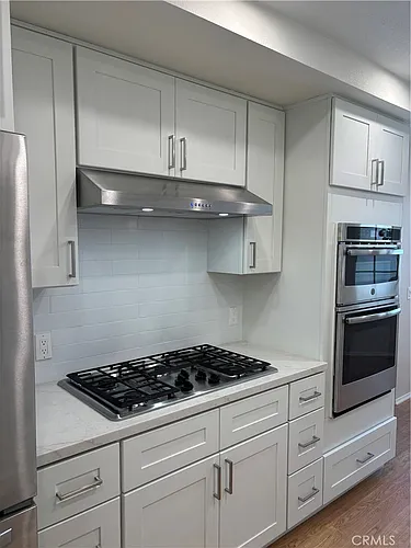 451 Medford Ct #102 Photo 1