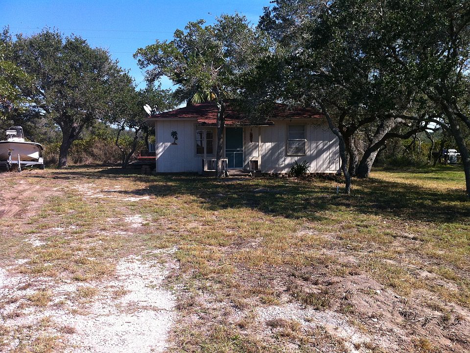 2nd image of 499 Saint Charles Loop E