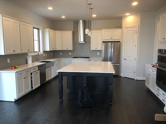 3rd image of 13050 Amber Dell Ct