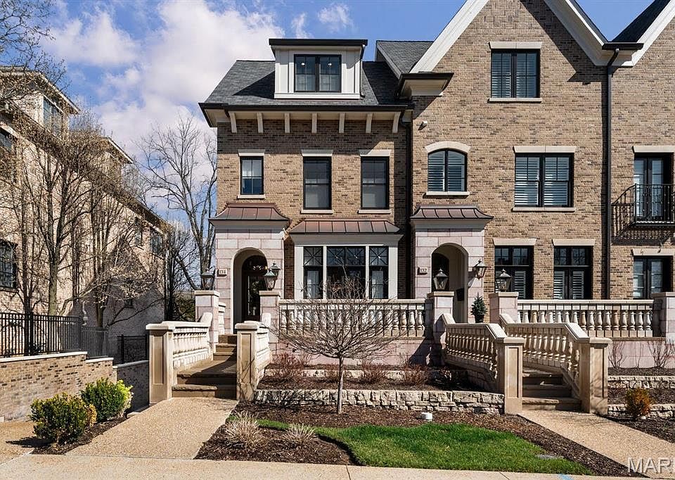 1st image of 134 Gay Ave