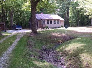 5794 Slater Rd, Williamsfield, OH 44093