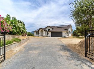 31345 Longview Ln E, Coarsegold, CA 93614