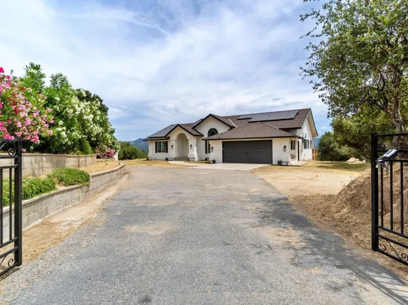 31345 Longview Ln E, Coarsegold, CA 93614