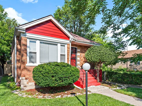10222 S Carpenter St, Chicago, IL 60643