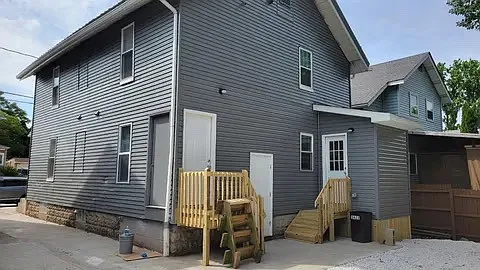 2 bed, 750 sqft, $900 — Photo 3
