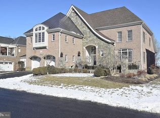 18200 Shinniecock Hills Pl, Leesburg, VA 20176