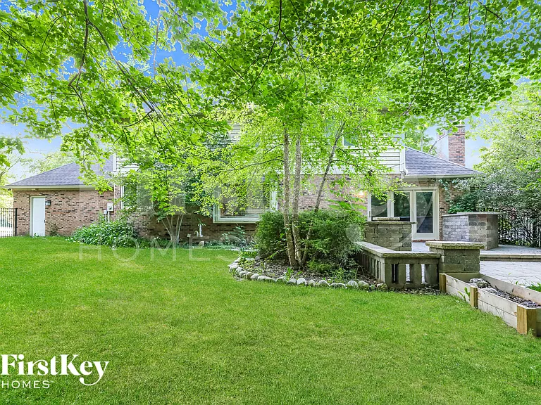 10387 Courageous Dr — Photo 18