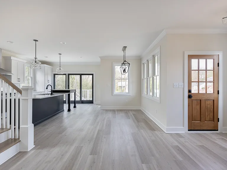804 Shepherd St — Photo 7