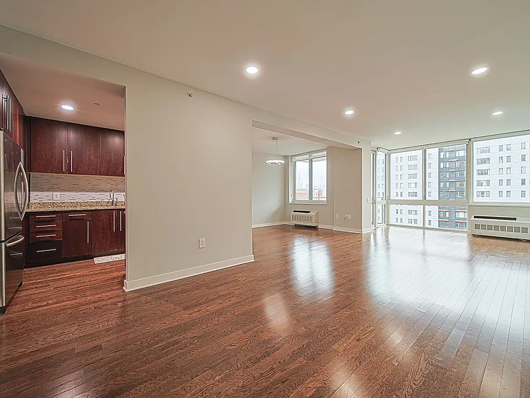 1108 Hudson Park #1108 — Photo 11