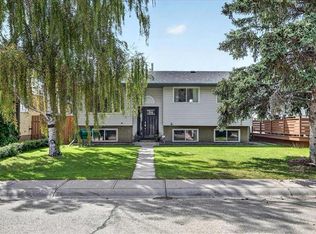 81 E Ashwood Rd SE, Airdrie, AB T4B1G9