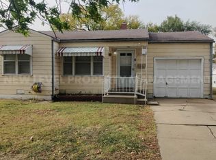 1711 N Floberta Rd, Wichita, KS 67208