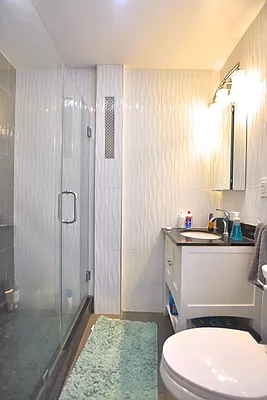 Rented by Bold New York | media 19