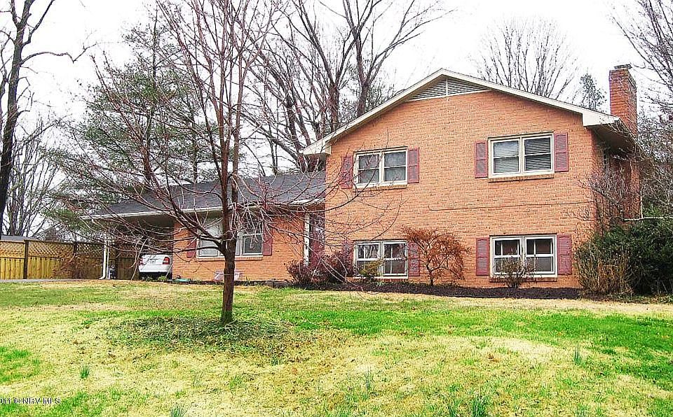 1st image of 510 Stonegate Dr