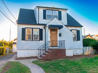 14-20 11th St, Fair Lawn, NJ 07410