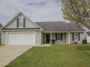 196 Lochwood Drive, Raeford, NC 28376