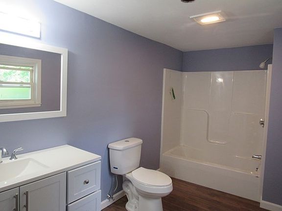 5th image of 27 Maple St Floor 2