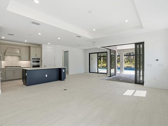 2nd image of 2148 Sequoia Ct