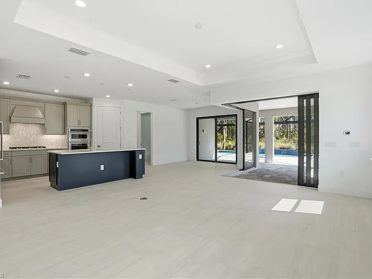 2148 Sequoia Ct — Photo 2