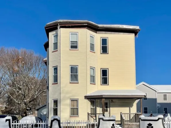 92 Elliot St #1, Brockton, MA 02302