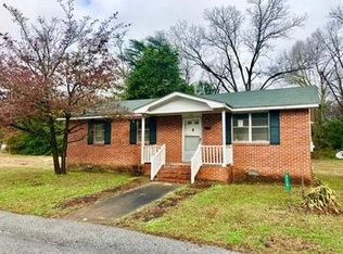 678 Cedar Ave, Denmark, SC 29042