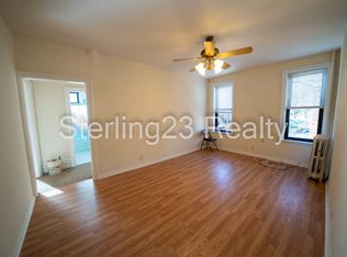 30-97 32nd St #F2, Astoria, NY 11102