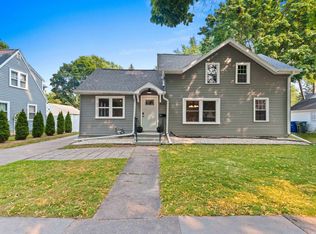 620 N Michigan St, De Pere, WI 54115