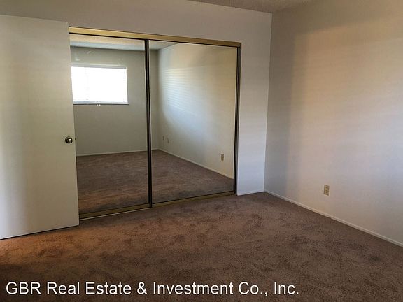 4th image of 1208 Wayland Ave Unit A
