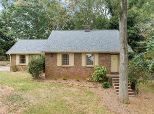 2111 Elysian Cir, Gainesville, GA 30501