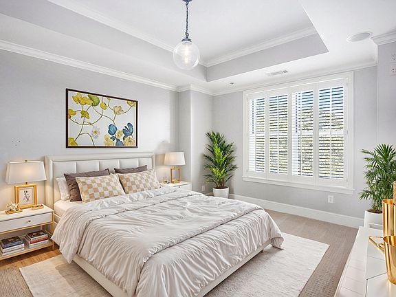 Large primary suite - virtually staged