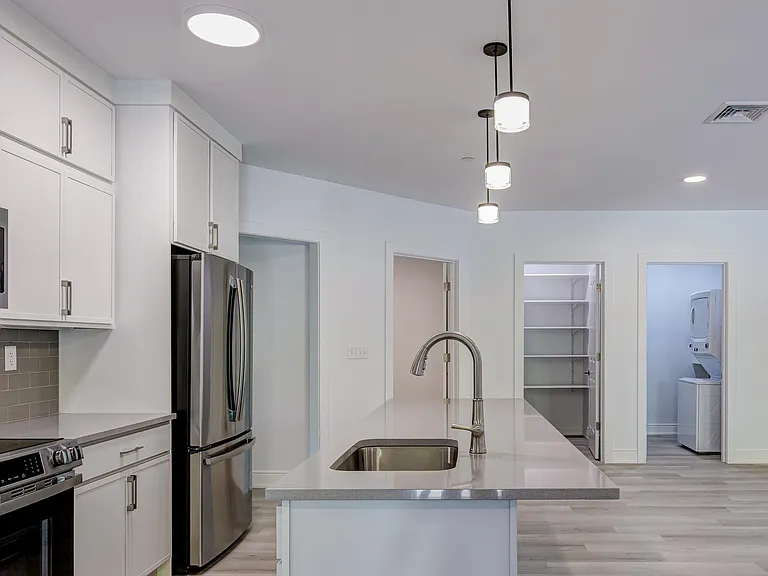 2059 Lafayette Rd #202 — Photo 10