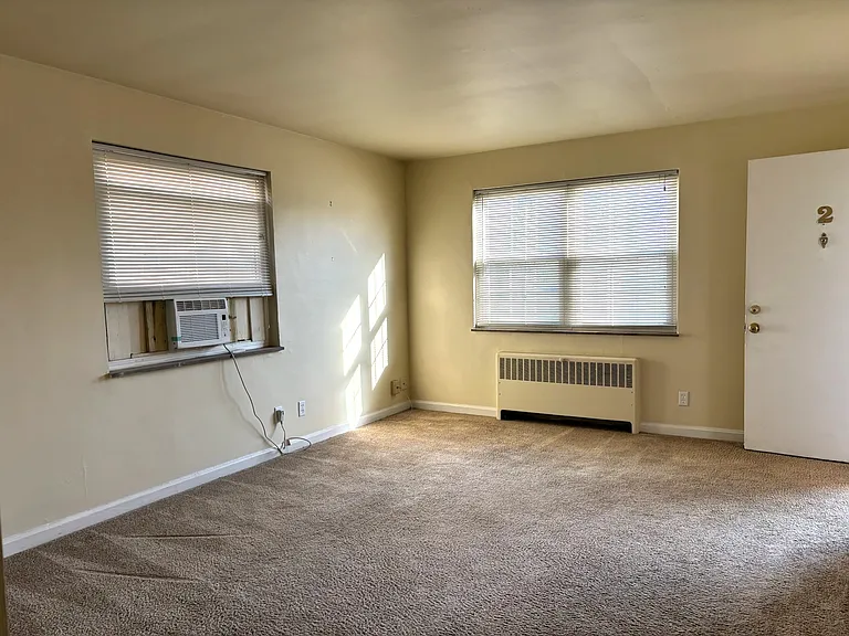 6910 Murray Ave — Photo 4