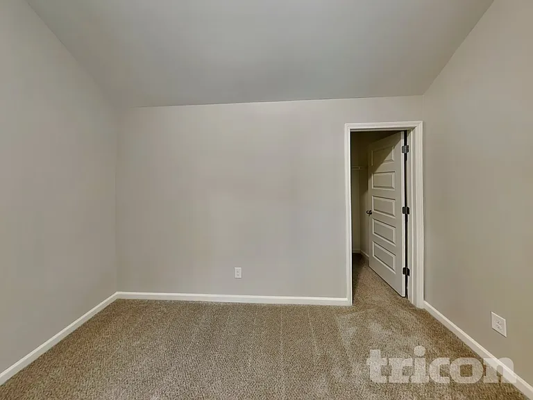377 Lossie Ln — Photo 12