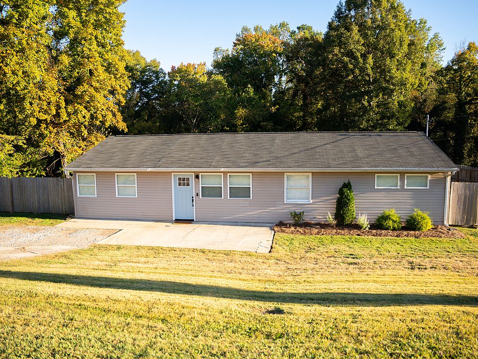 1st image of 1208 Timbergrove Dr