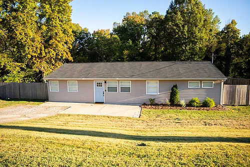 1208 Timbergrove Dr Photo 1
