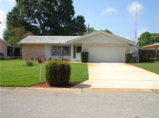 11100 104th Ave, Seminole, FL 33778